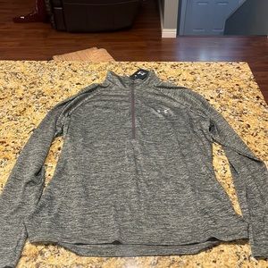 XL under armour tech 1/2 zip twist jet gray. NWT